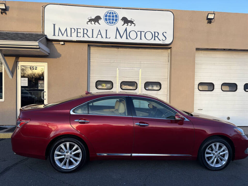 Lexus ES