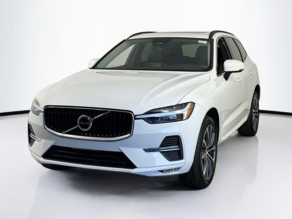 2022 VOLVO XC60