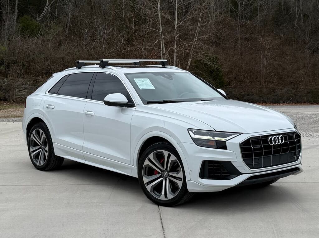 2019 AUDI Q8