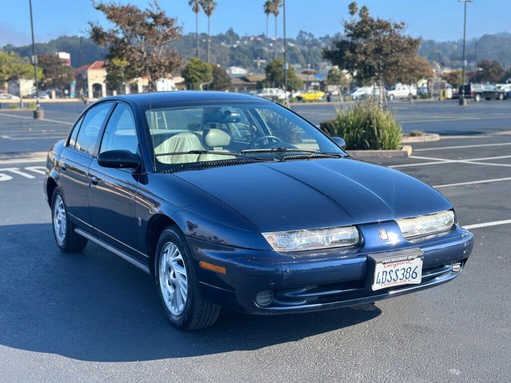 Saturn SL2