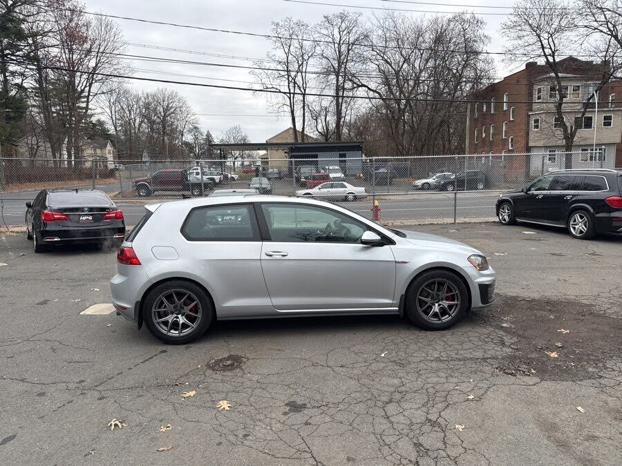 2015 VOLKSWAGEN GTI