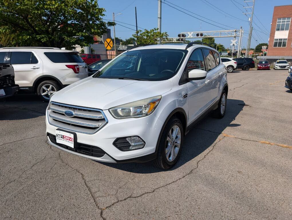 2018 FORD Escape