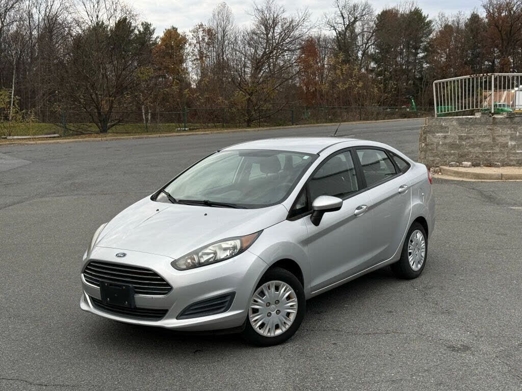 2017 FORD Fiesta