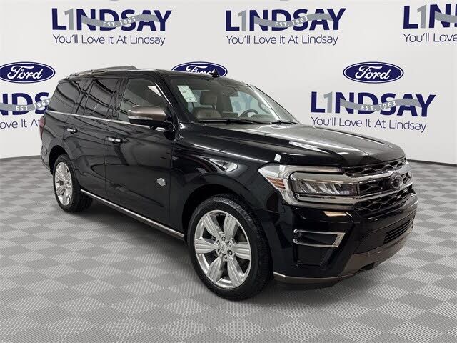 2023 FORD Expedition