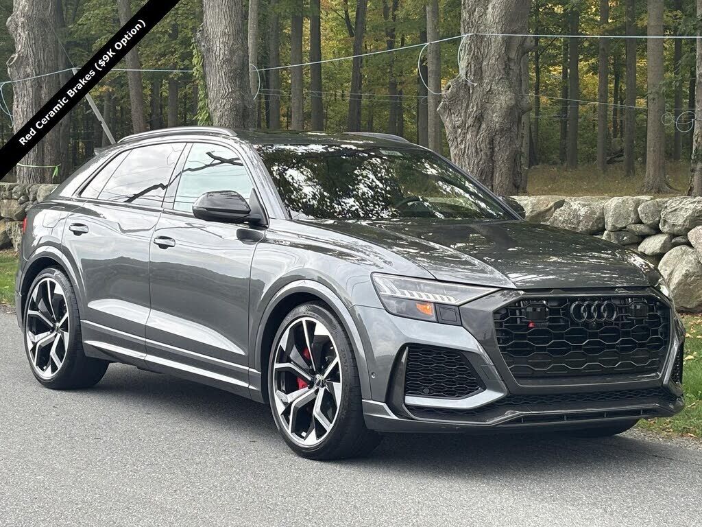 2021 AUDI RS Q8