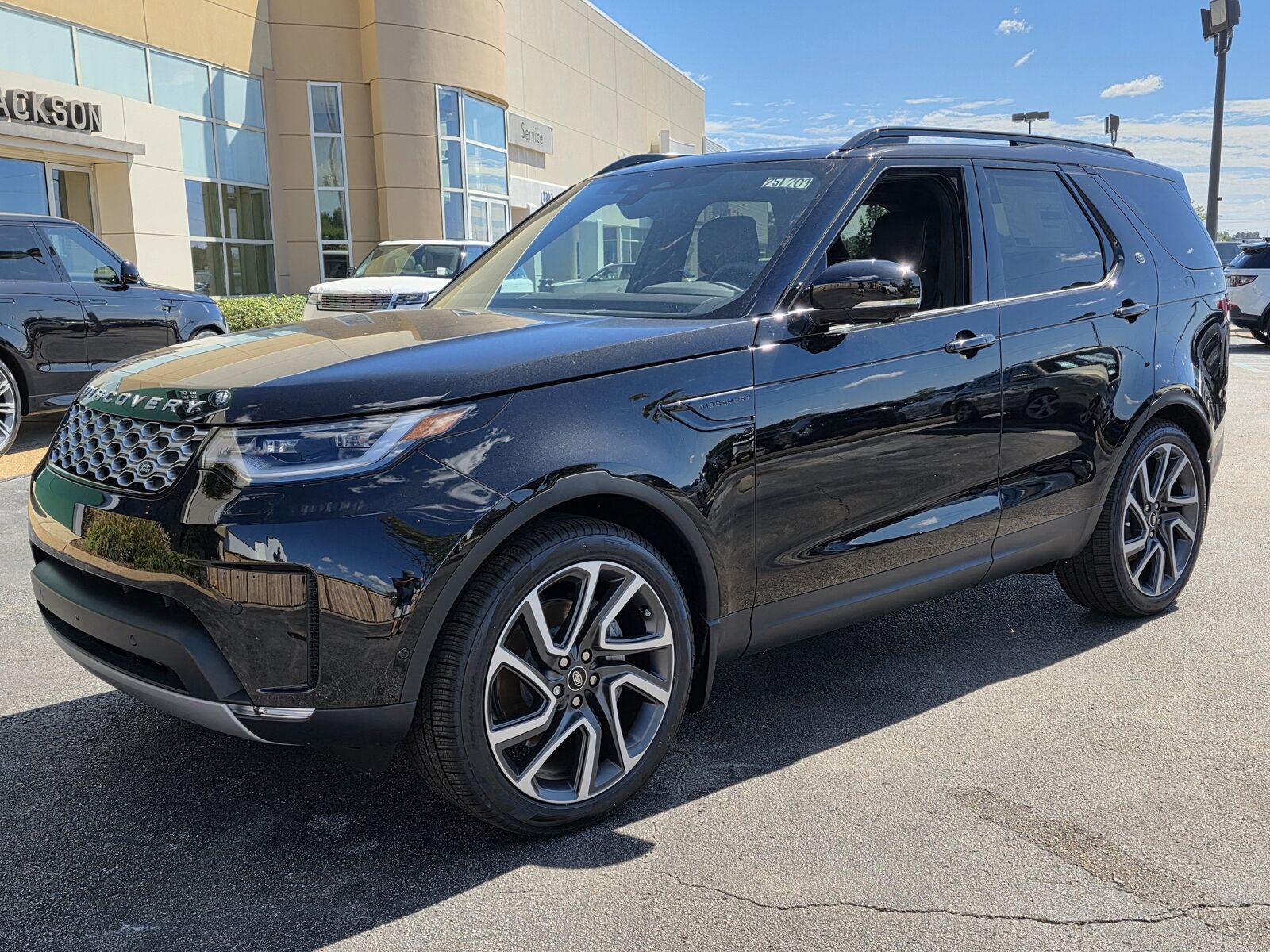 2025 LAND ROVER Discovery