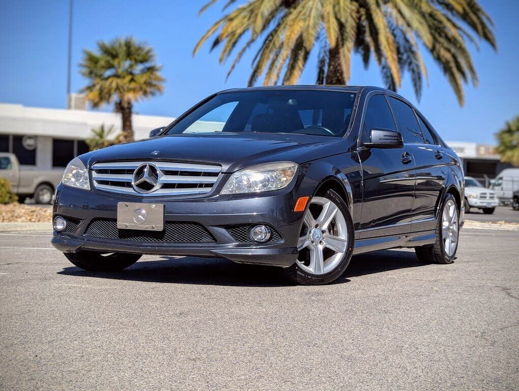 2010 MERCEDES-BENZ C-Class