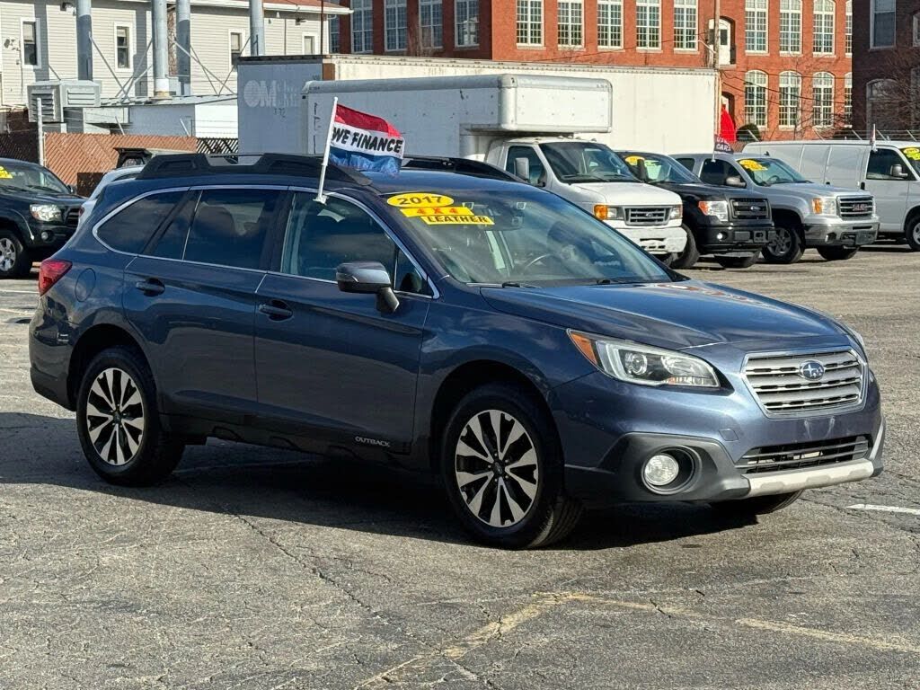 2017 SUBARU Outback