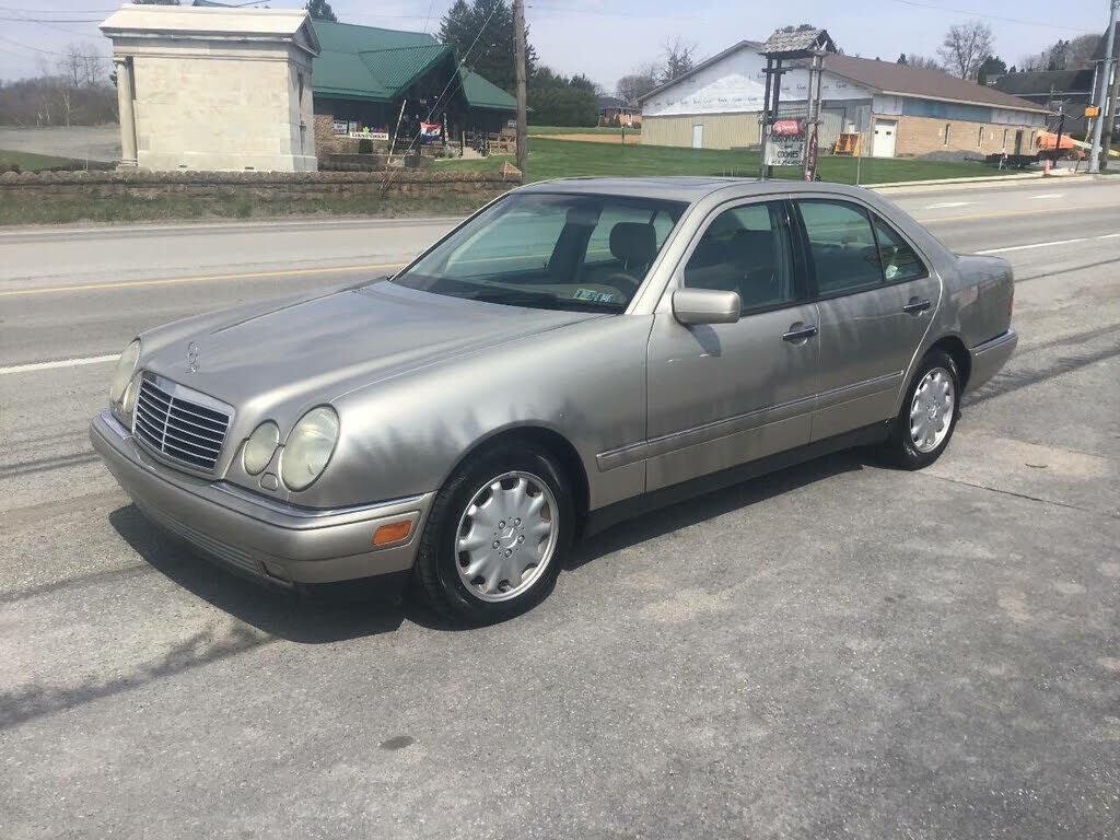 1998 MERCEDES-BENZ E-Class