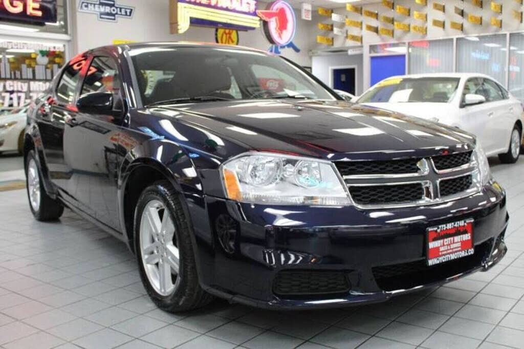 2012 DODGE Avenger