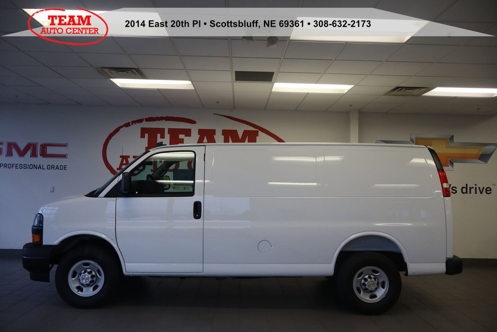 2025 CHEVROLET Express