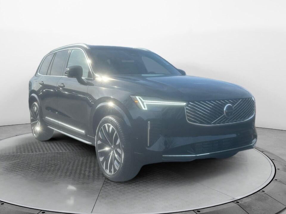 2026 VOLVO XC90