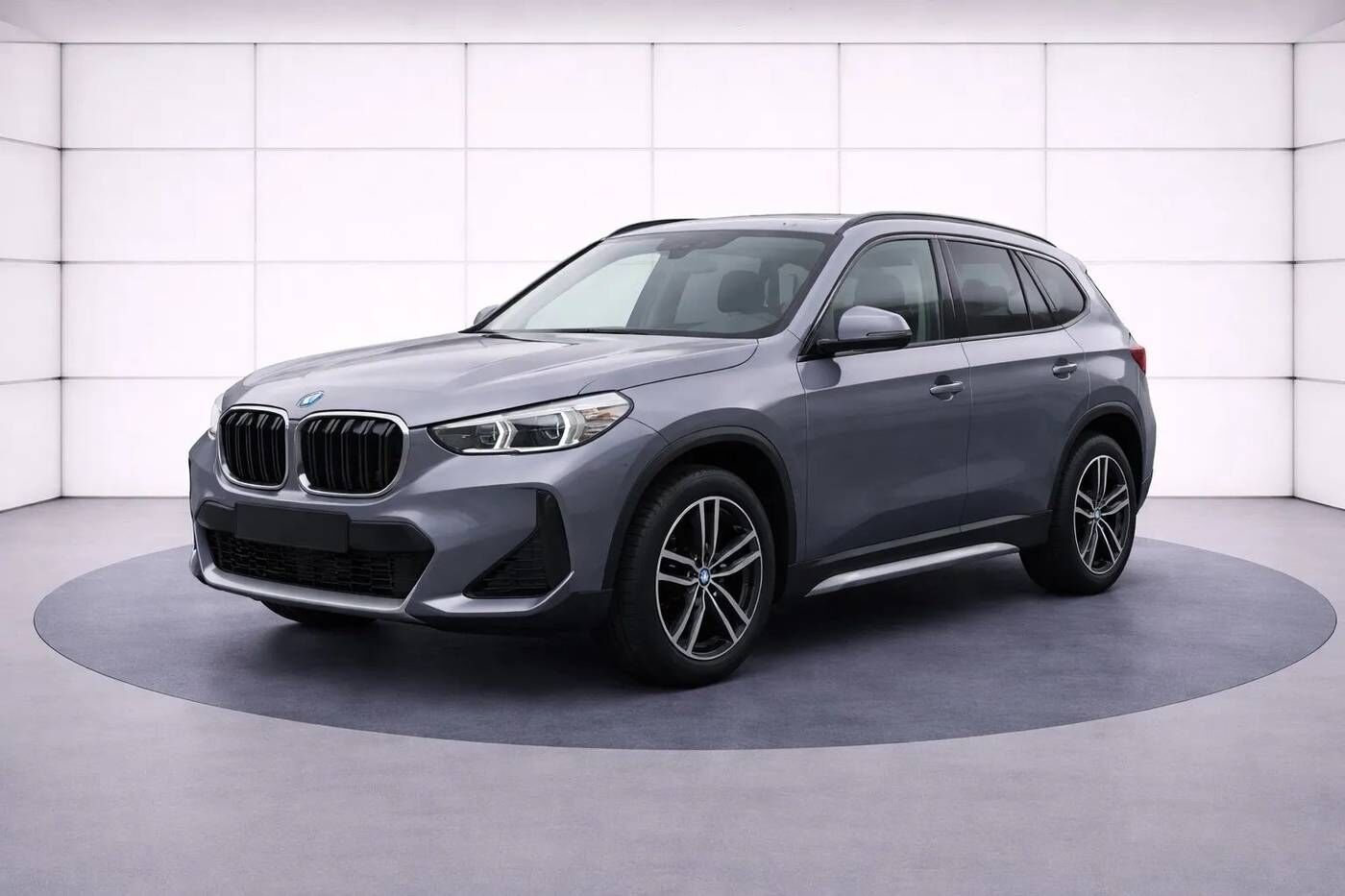 2023 BMW X1