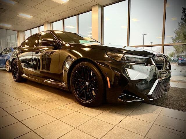 2025 BMW M5