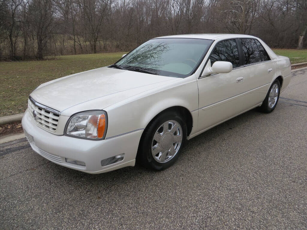 2002 CADILLAC Deville
