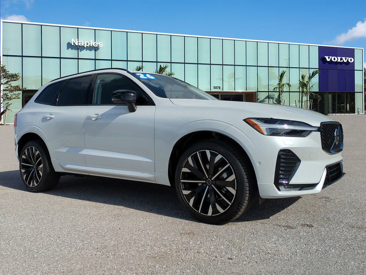 2026 VOLVO XC60