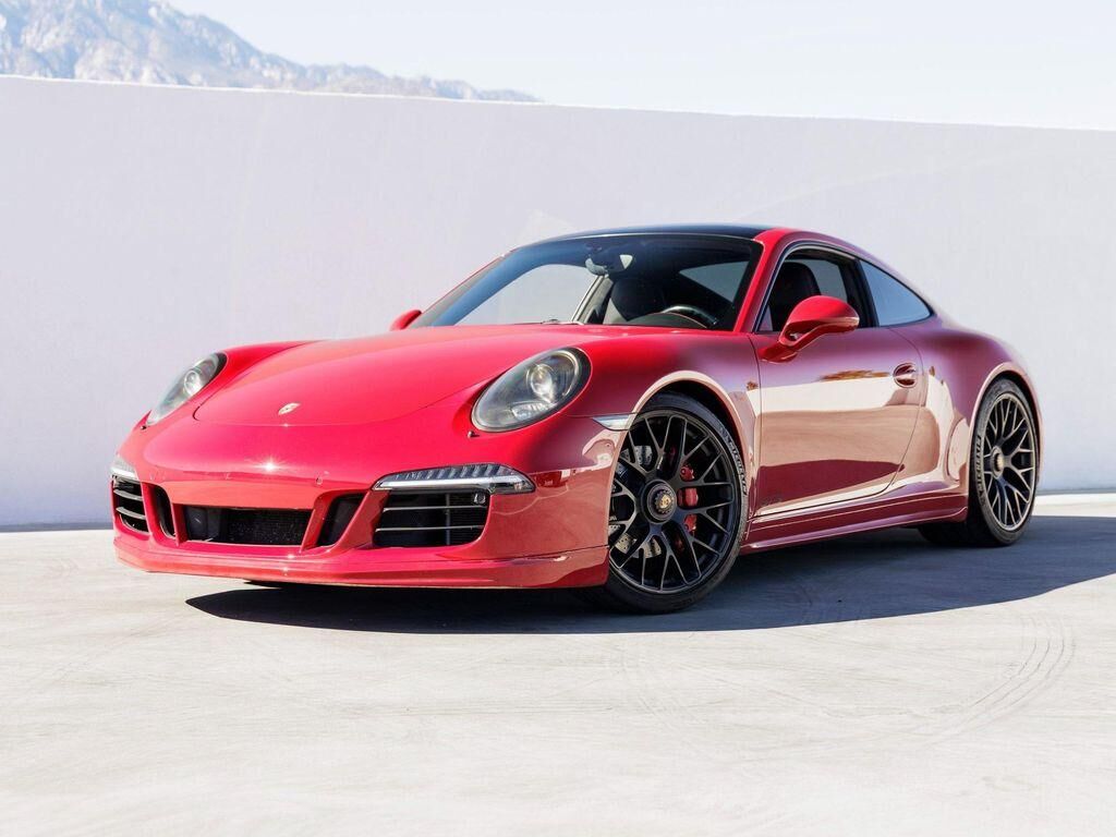 2015 PORSCHE 911