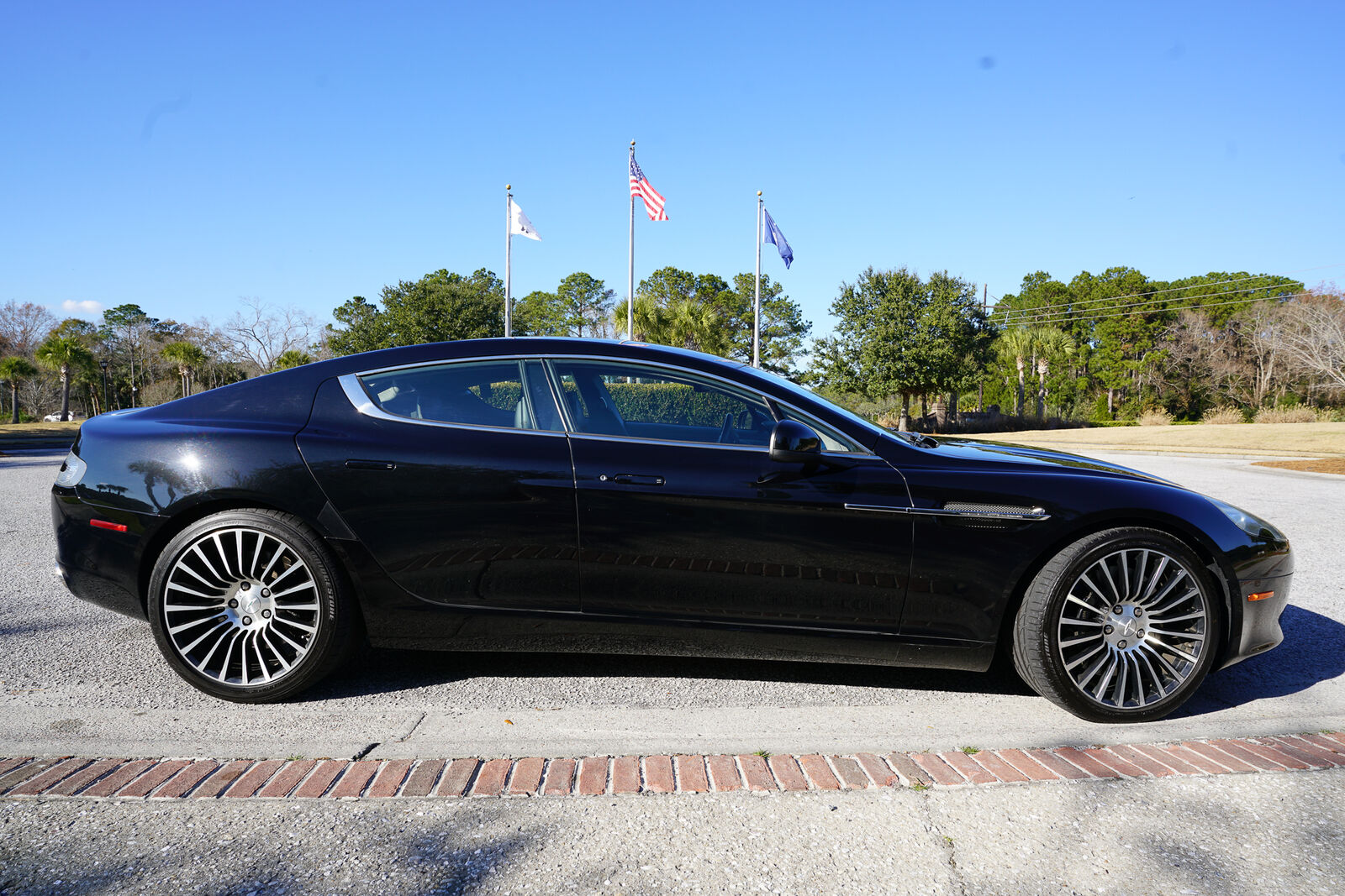 Aston Martin Rapide
