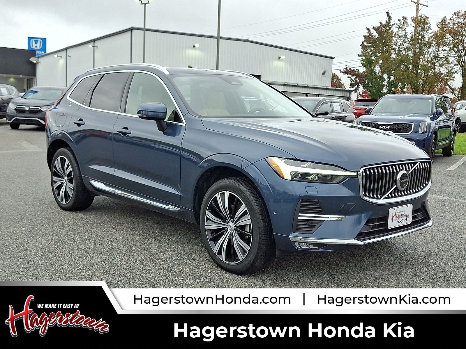 2023 VOLVO XC60