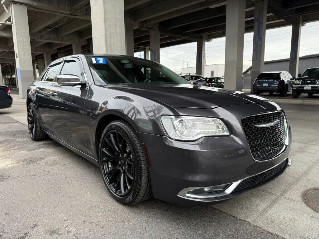 2017 CHRYSLER 300