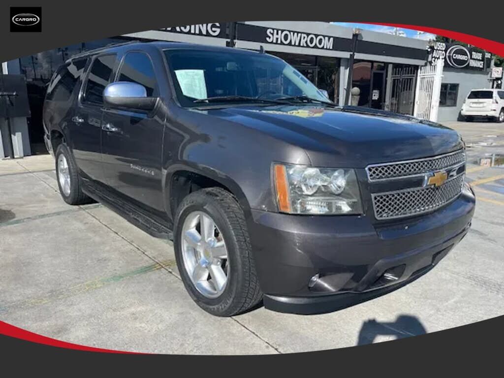 2011 CHEVROLET Suburban