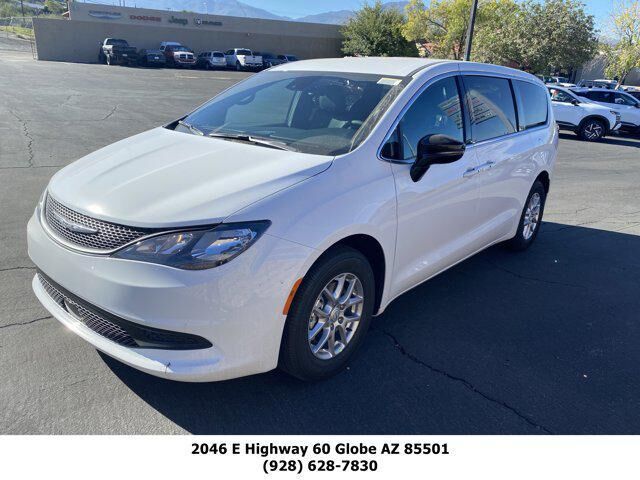 2026 CHRYSLER Voyager