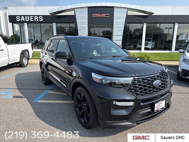 2023 FORD Explorer