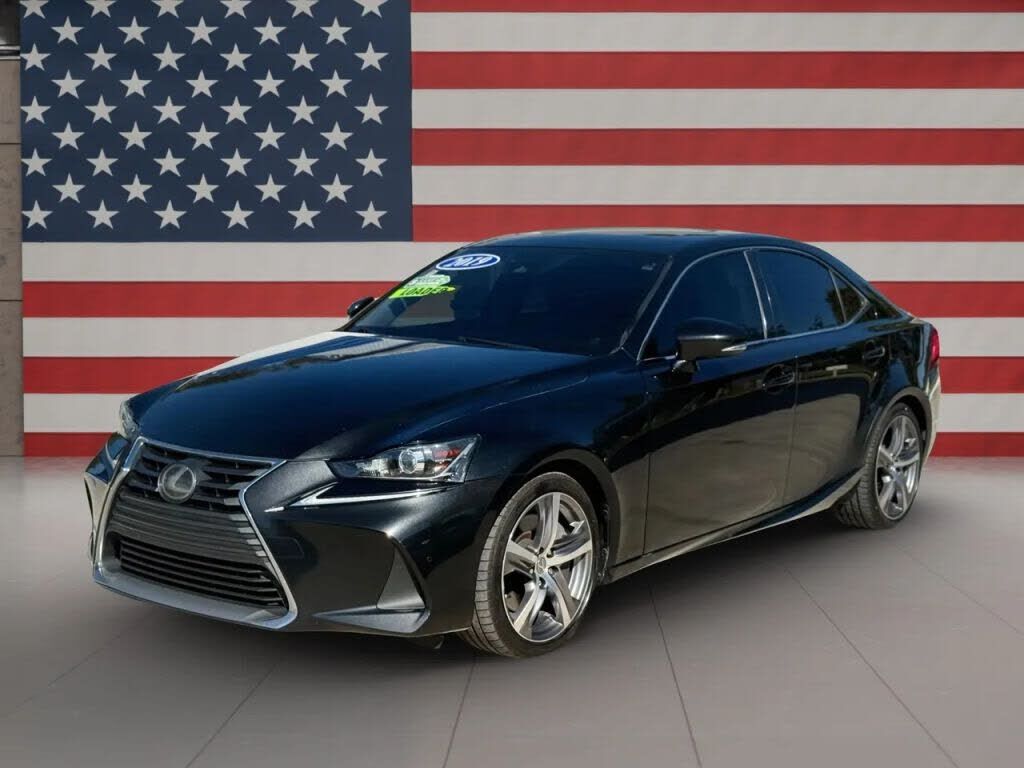 2019 LEXUS IS