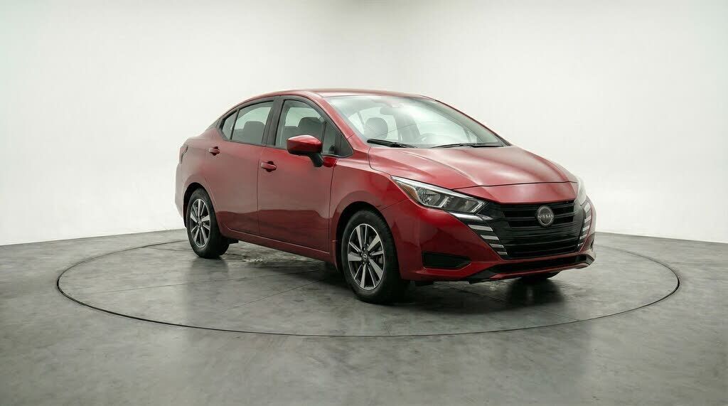 2025 NISSAN Versa
