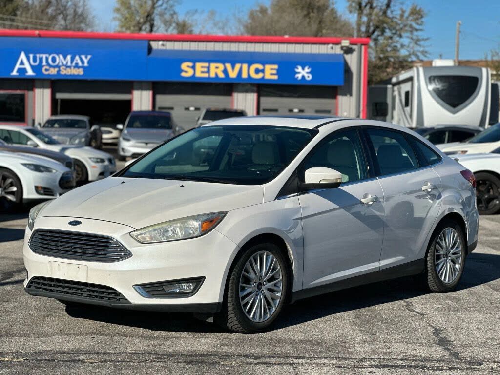 2017 FORD Focus