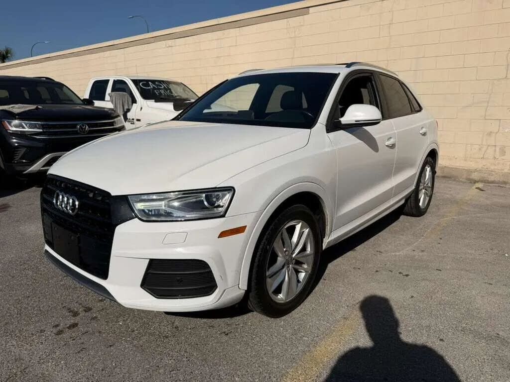 2017 AUDI Q3