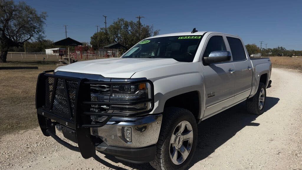 2018 CHEVROLET Silverado