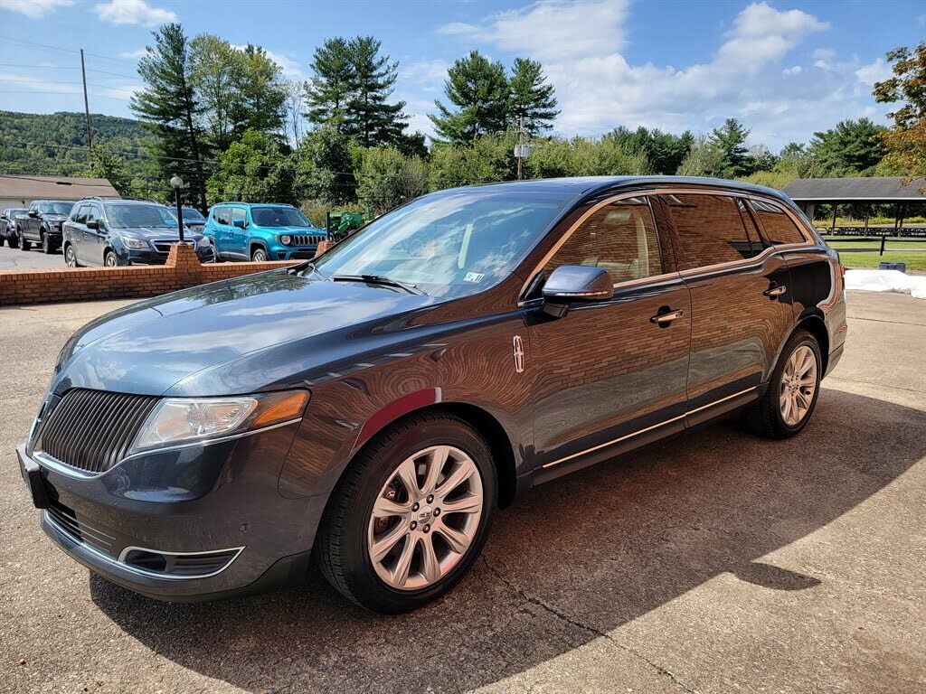2014 LINCOLN MKT