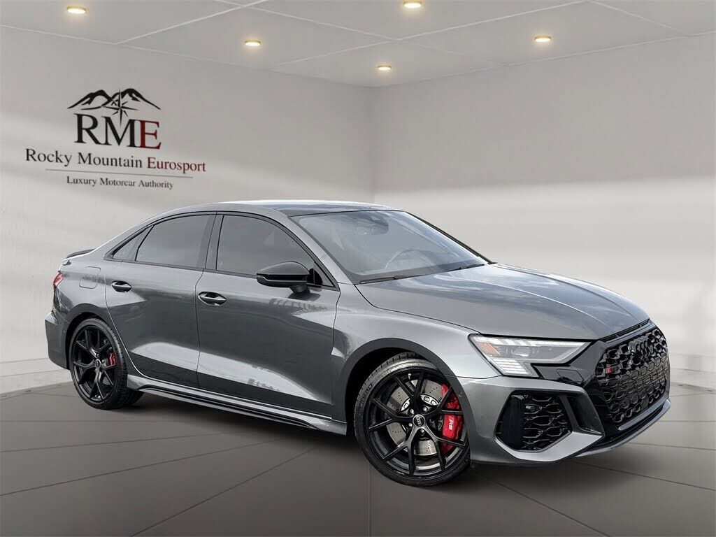 2024 AUDI RS3