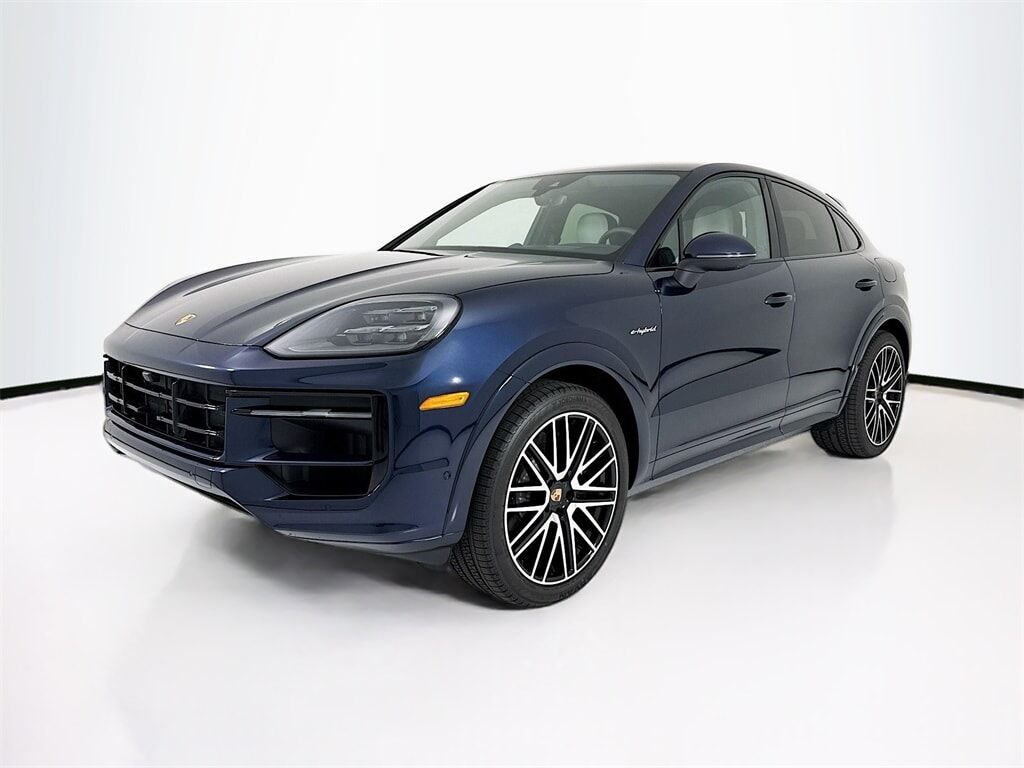 2026 PORSCHE Cayenne