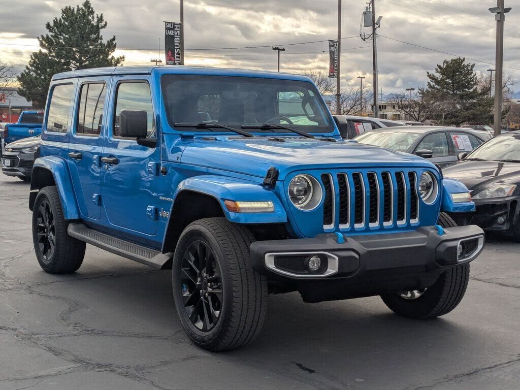 2023 JEEP Wrangler