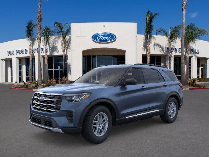 2025 FORD Explorer