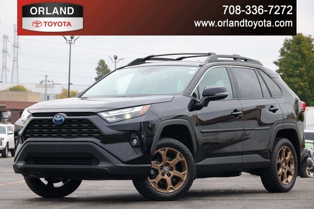 2024 TOYOTA RAV4