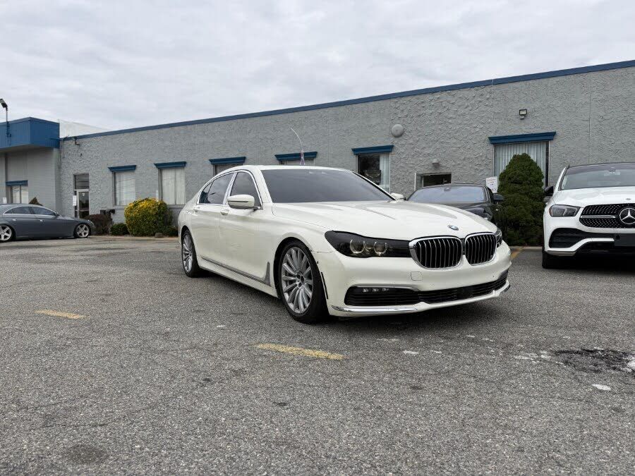 2017 BMW 7 Series