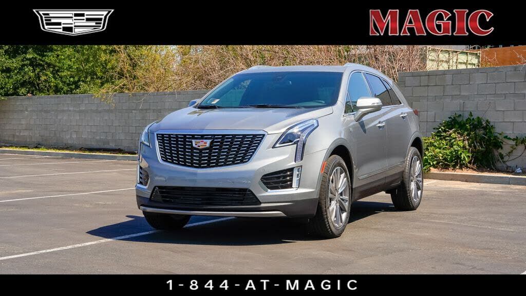 2025 CADILLAC XT5