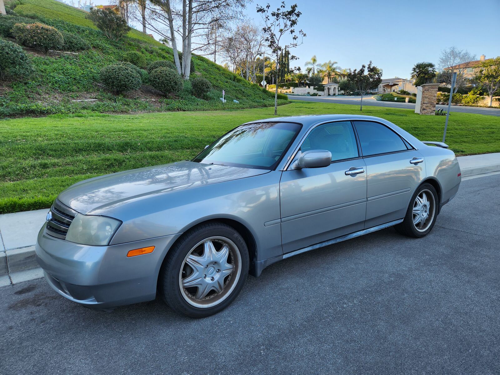 Infiniti M45