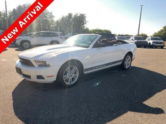2010 FORD Mustang