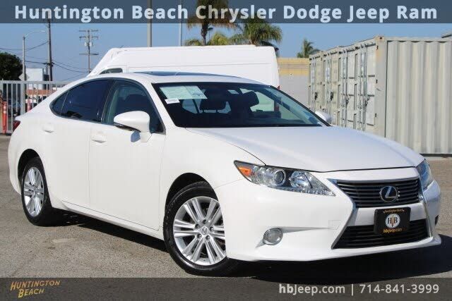 Lexus ES