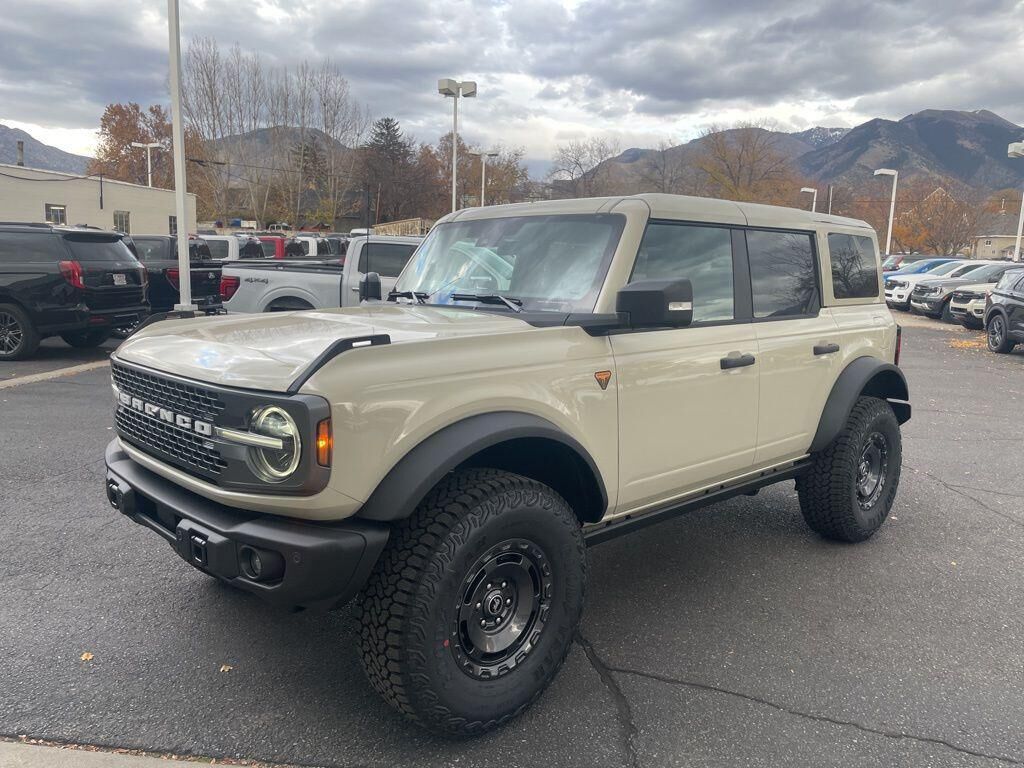 2025 FORD Bronco