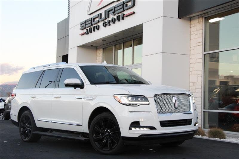 2022 LINCOLN Navigator