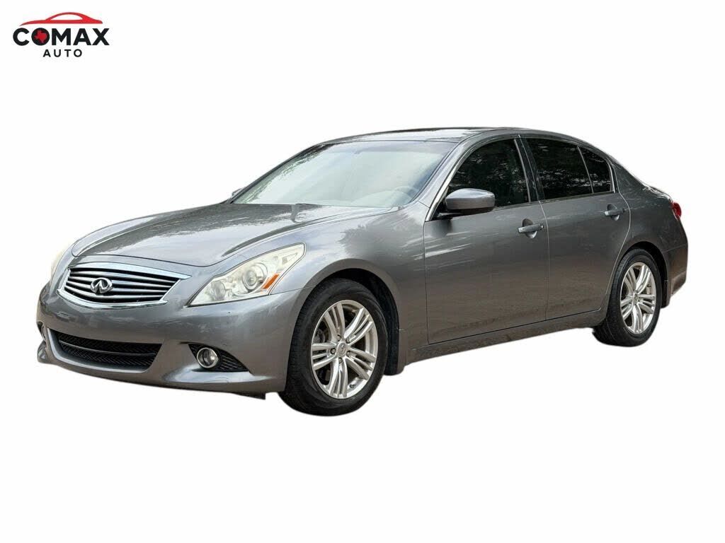 2013 INFINITI G37