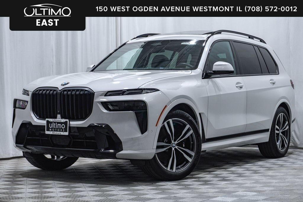 2023 BMW X7