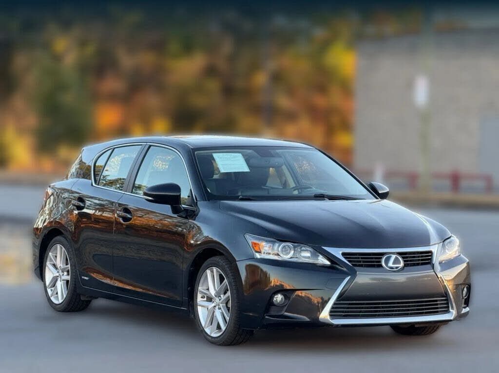 2017 LEXUS CT