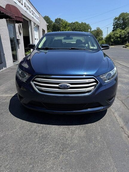 2016 FORD Taurus