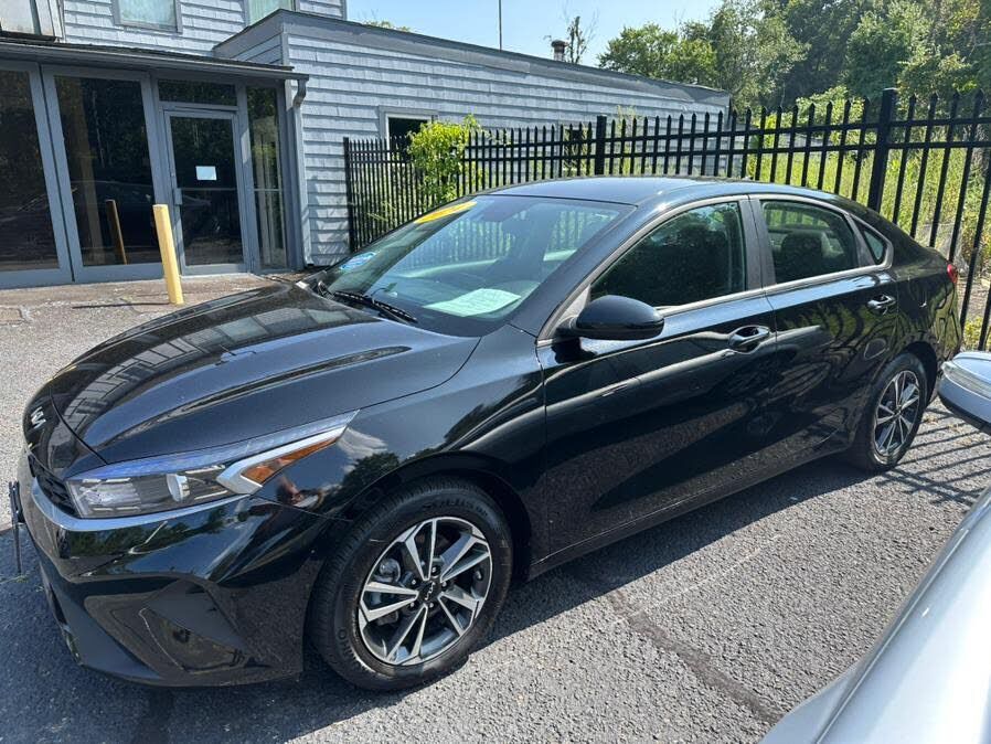 2024 KIA Forte